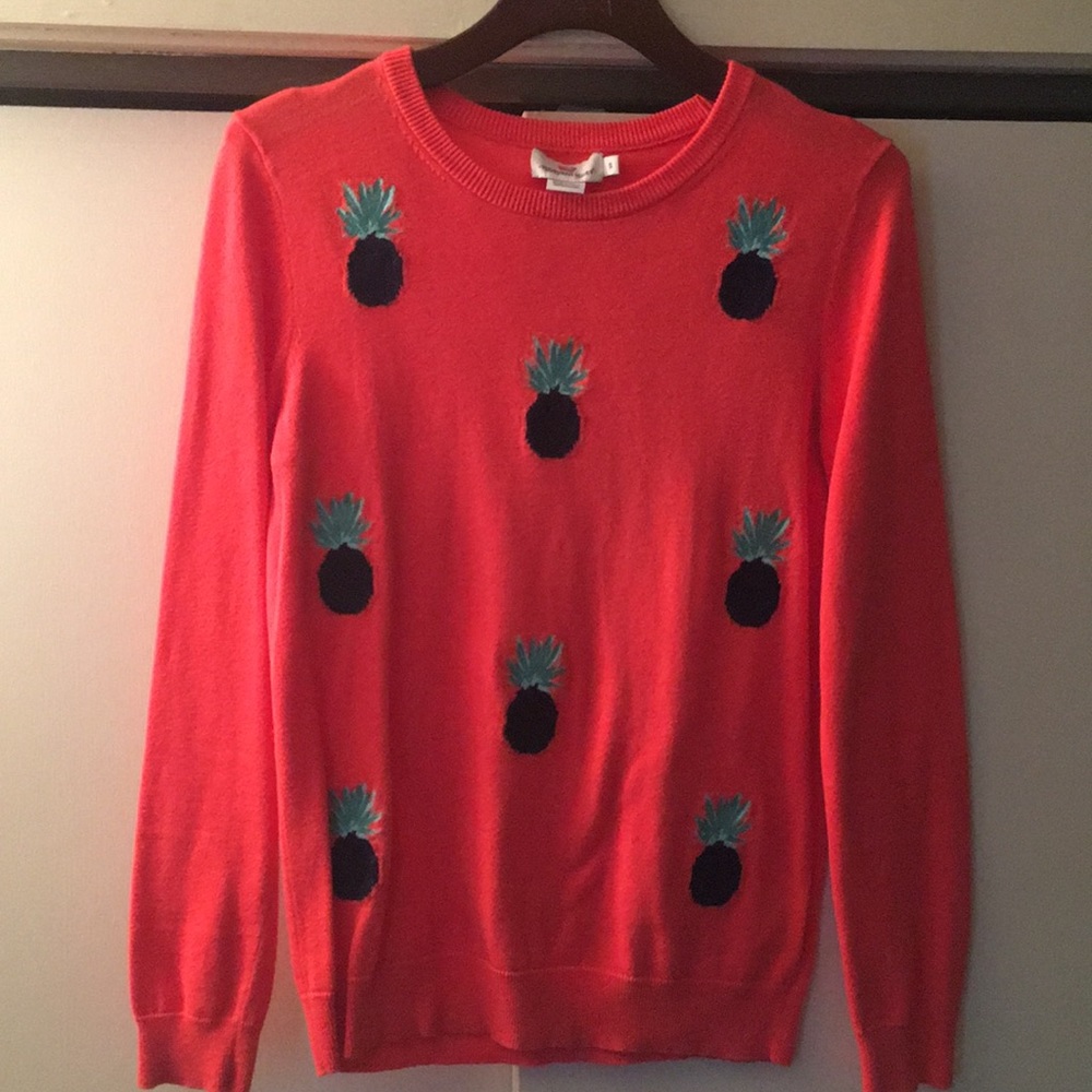vineyard vines women’s pineapple sweater size S
